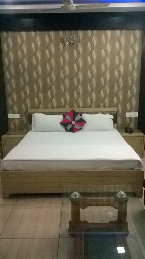 Hotel Sai Orchid Морадабад Екстер'єр фото
